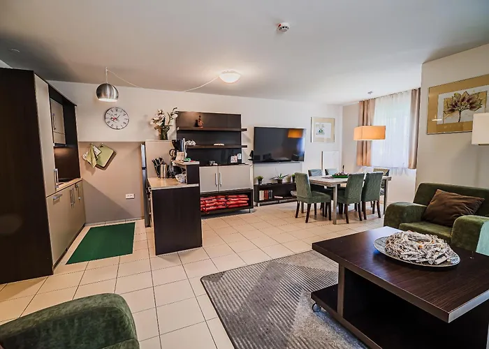 Marina Levant 203&202 * 波尔托罗