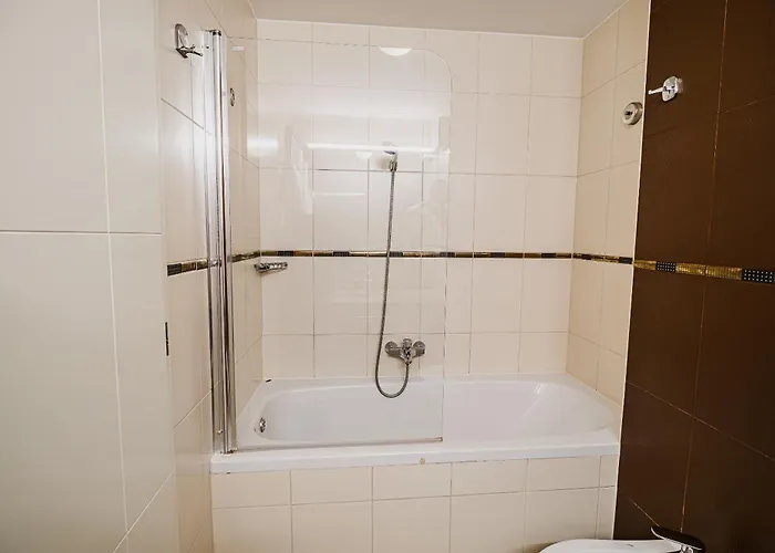 Marina Levant 203&202 * 波尔托罗