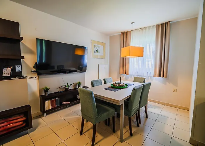 Marina Levant 203&202 Portorose